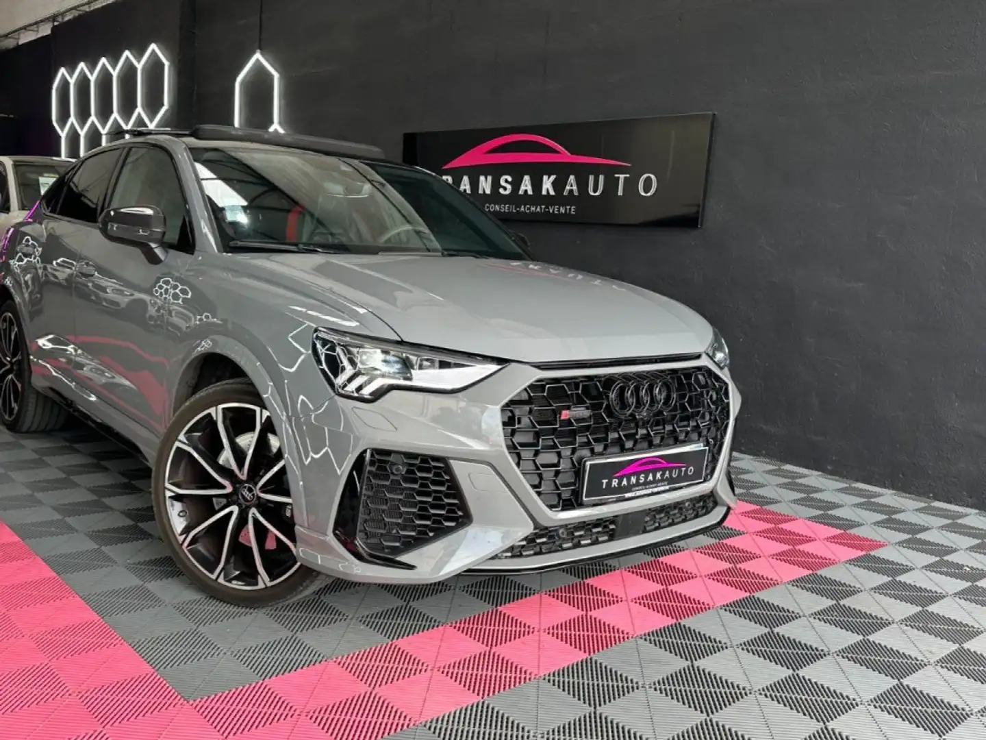 Audi RS Q3 SPORTBACK 400 ch 2.5 TFSI Stronic 7 Quattro ~ Pack Gris - 1