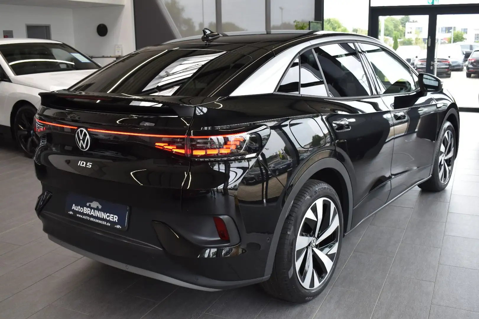 Volkswagen ID.5 Pro IQ-Light~VirtualC~ACC~RFKamera~LaneAs. Schwarz - 2