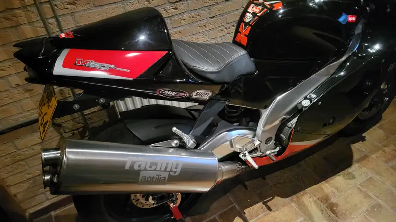 Aprilia RSV Mille - foto 4