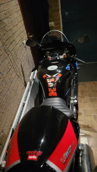 Aprilia RSV Mille - foto 6
