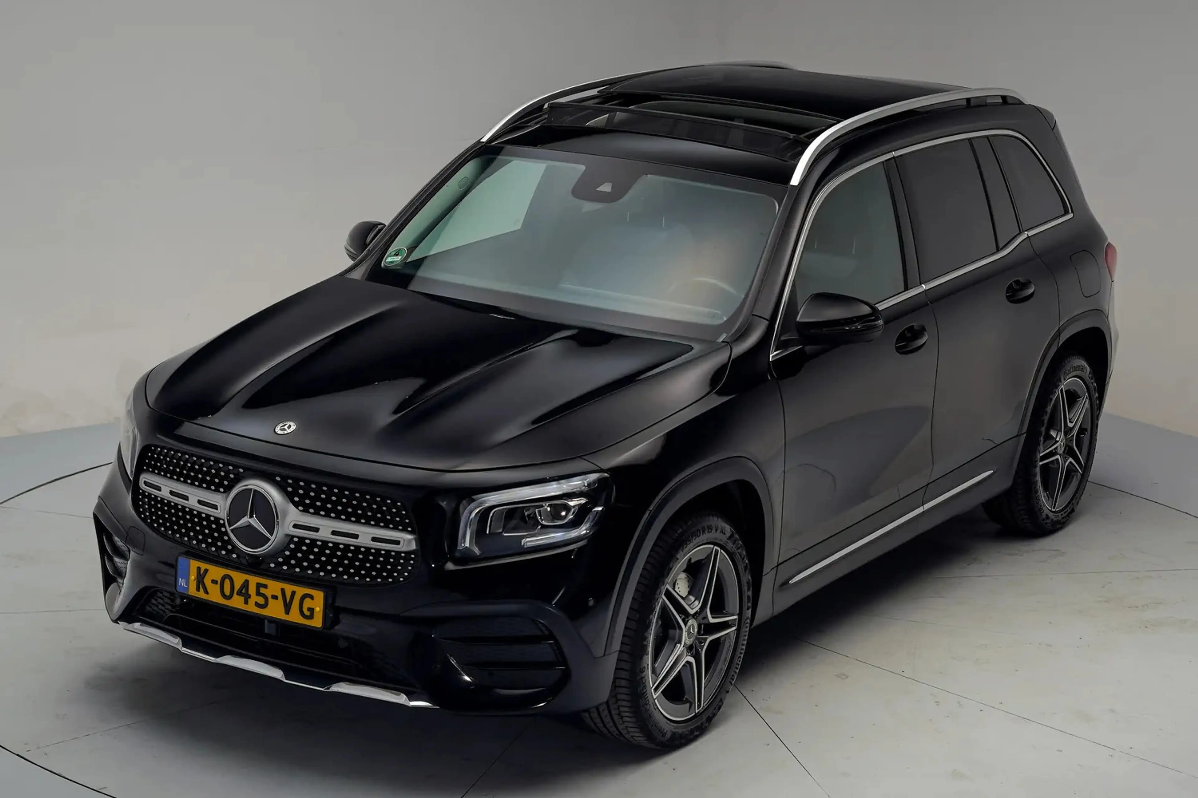 Mercedes-Benz GLB 200 AMG Premium Plus Aut. [ Panorama Apple/Android Cam — photo 15