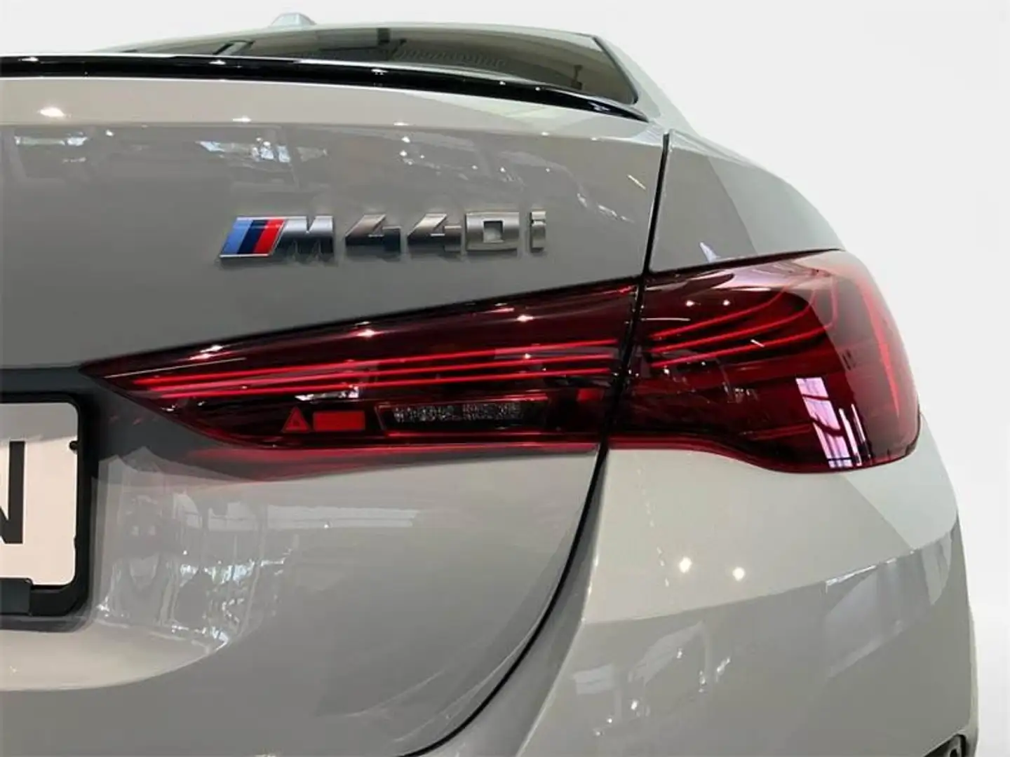 BMW 440 M Sport Pro Grau - 2