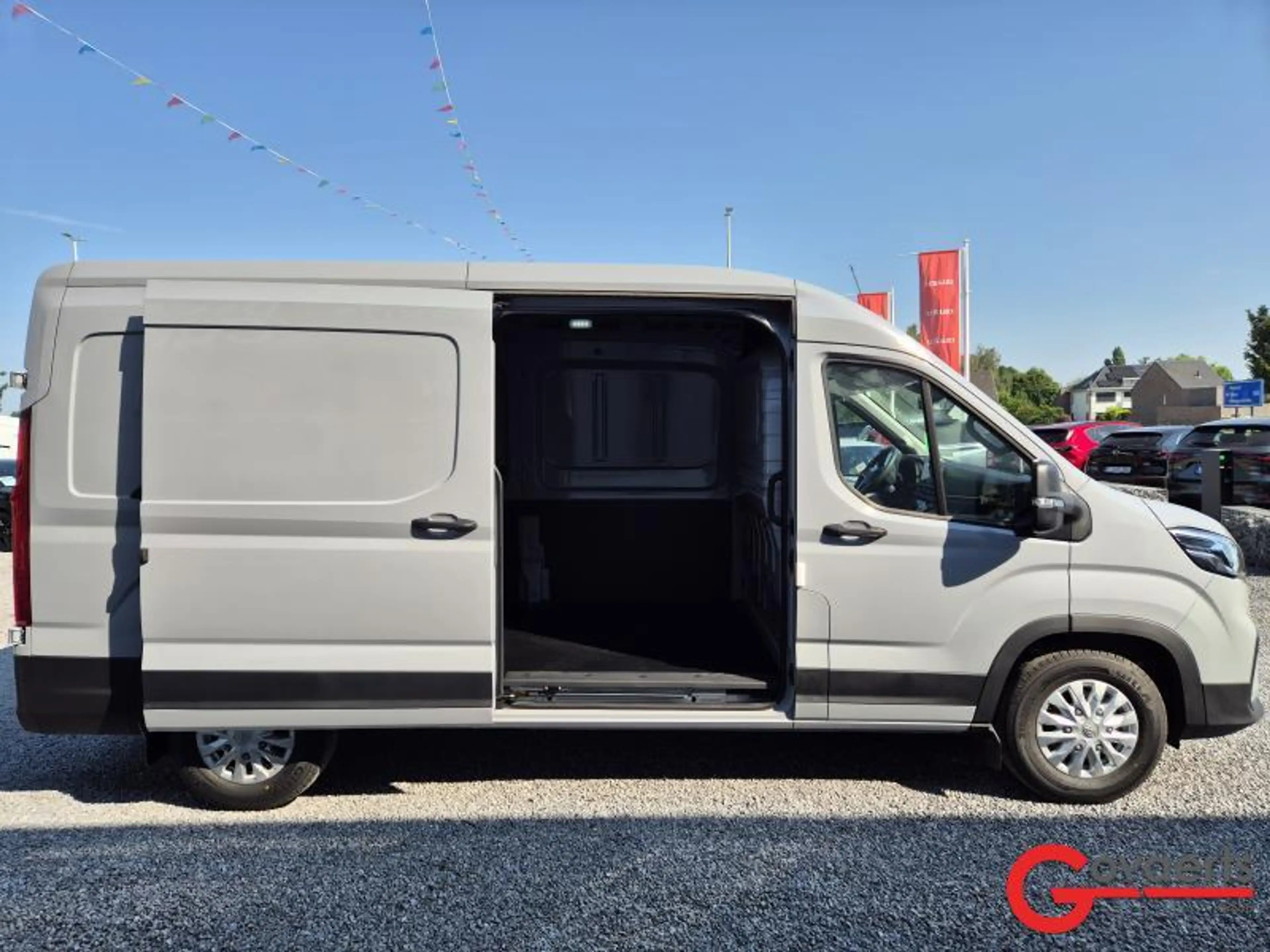 Maxus Deliver 9 2.0 HDi L3H2 Luxury 147PK Man 6 — photo 5