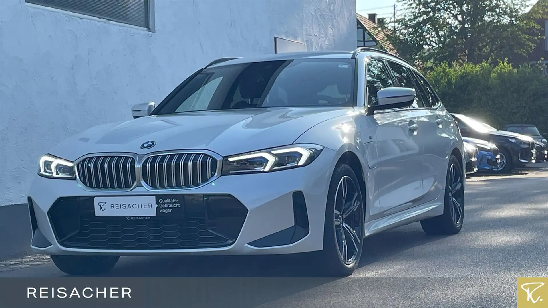 BMW 330 e A Tou M-Sport,Autom Blanc - 1
