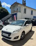 Peugeot 5008 1.6 HDi 115 Boîte automatique 7 Places
