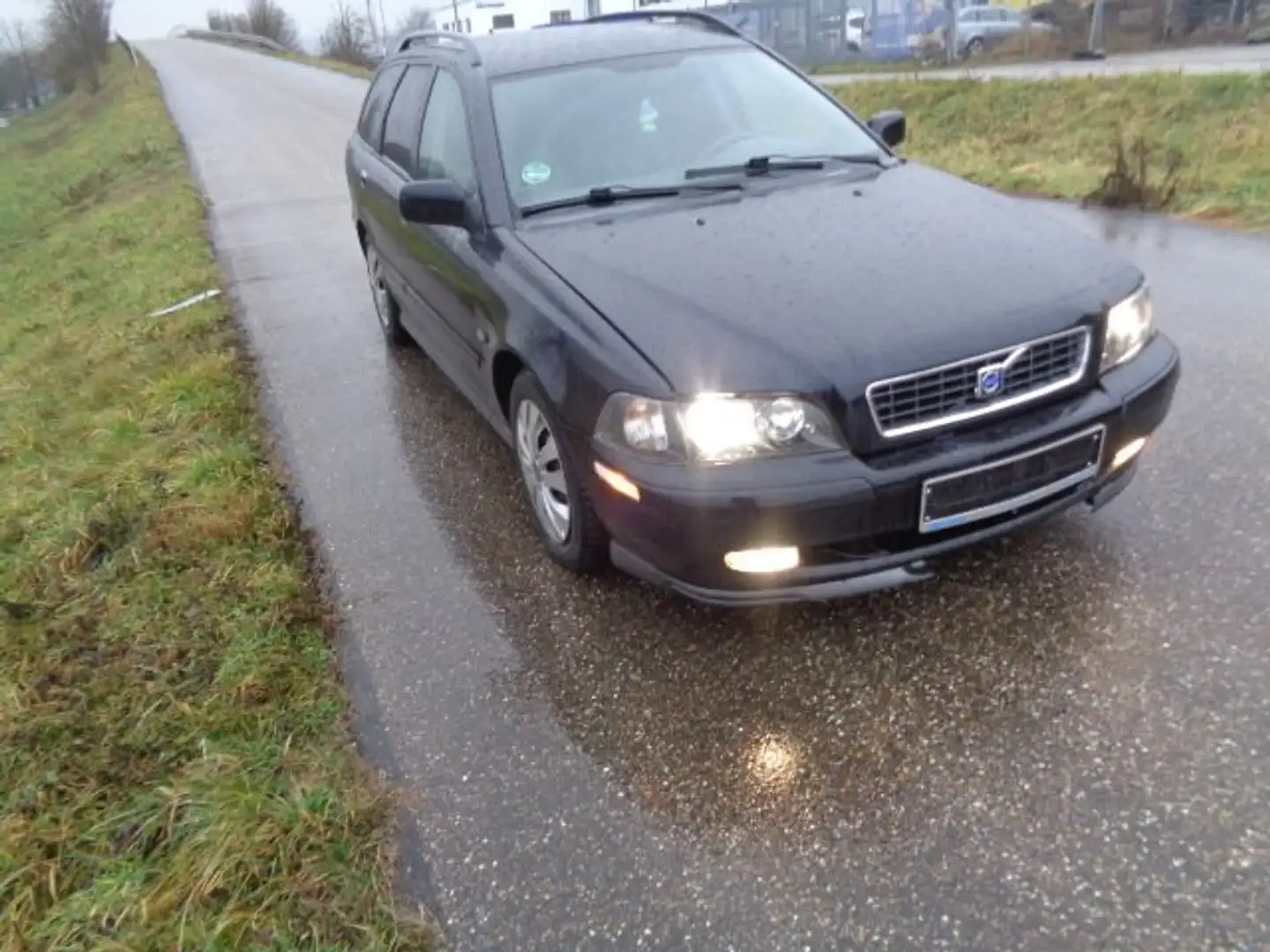Volvo V40 V40 1.9 D Sport Edition Tuv Au Neu Noir - 2
