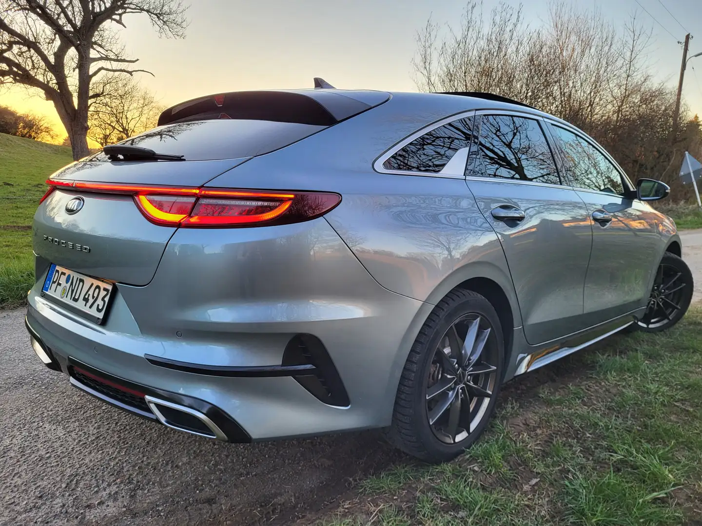 Kia ProCeed / pro_cee'd ProCeed 1.4 T-GDI OPF GT LINE Grau - 1