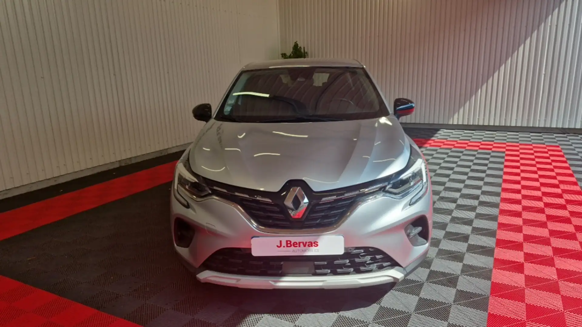 Renault Captur BLUE DCI 115 BUSINESS - 2