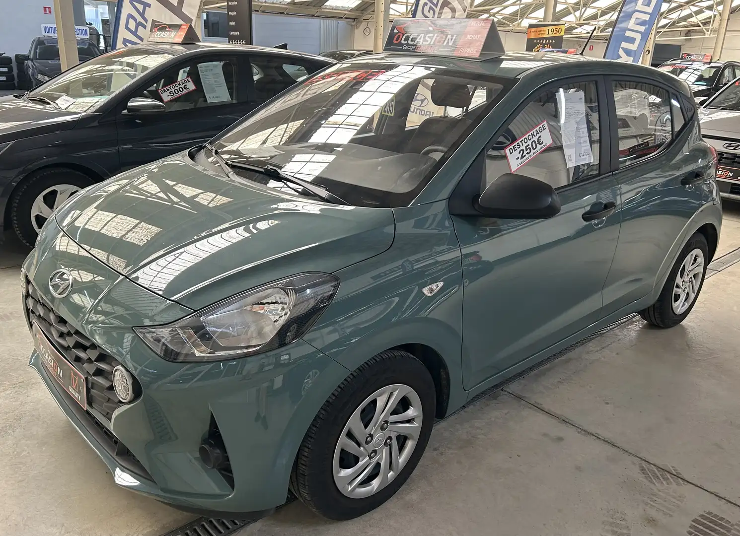 Hyundai i10 AIR 1.0i 67CV - 18.500KM !!! - Garantie 11/2026 - 2