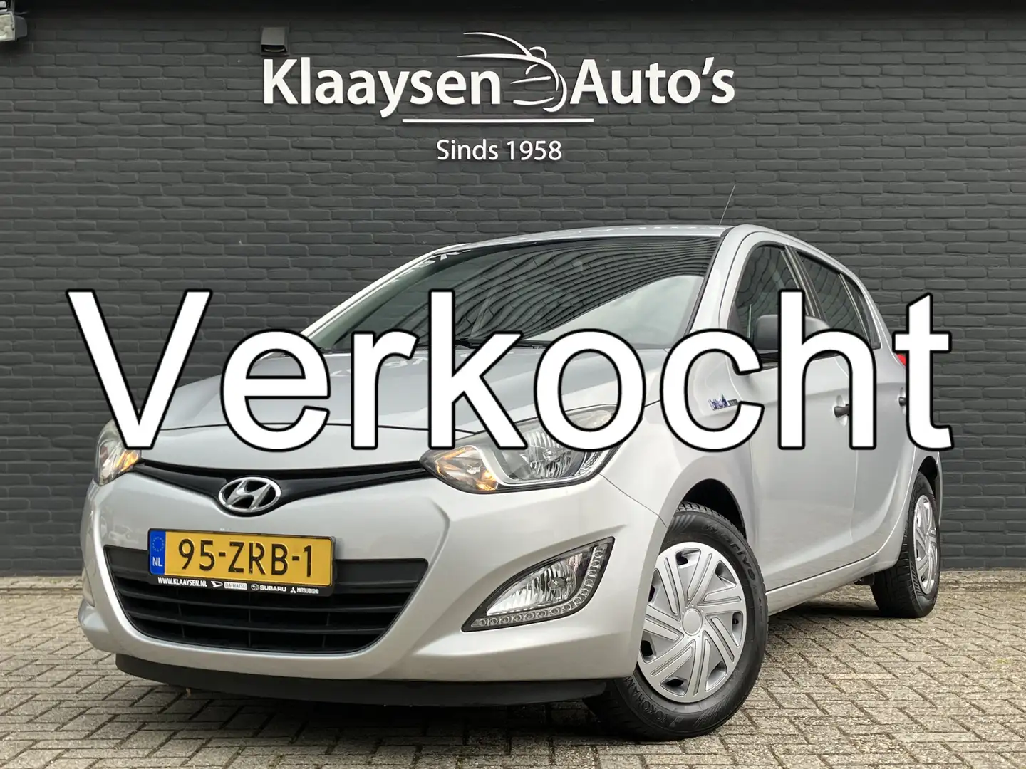 Hyundai i20 1.2i Business Edition | airco | USB/AUX | radio cd Grigio - 1