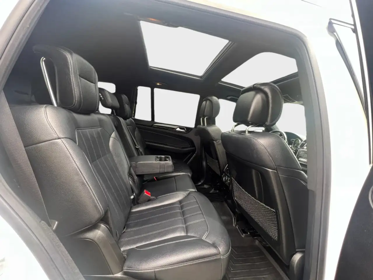 Mercedes-Benz GLS photo Mercedes-Benz GLS