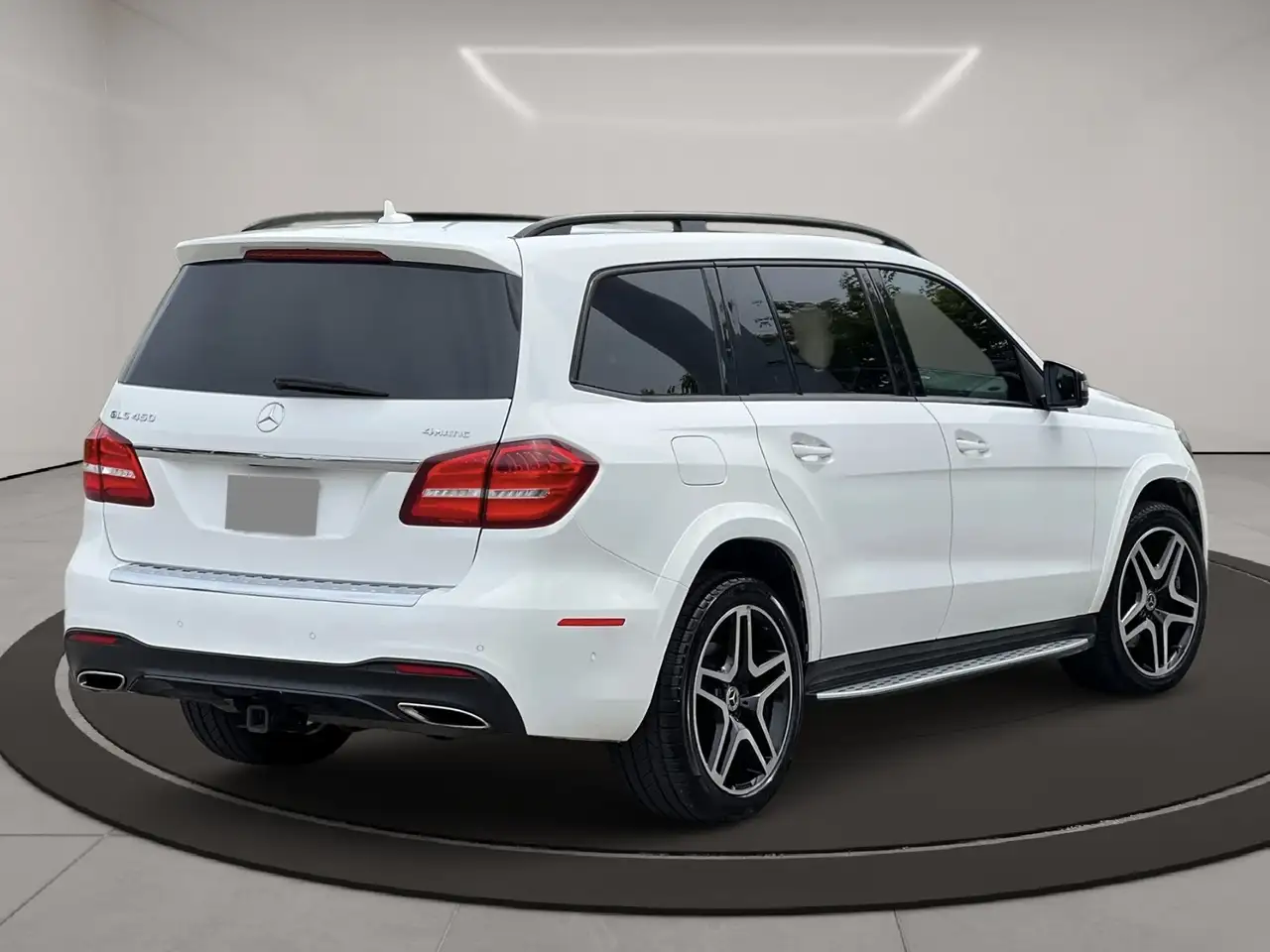 Mercedes-Benz GLS photo Mercedes-Benz GLS