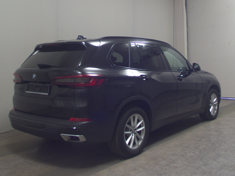 BMW X5 xDrive30d Navi LED LC Pro HiFi RFK ACC — photo 4