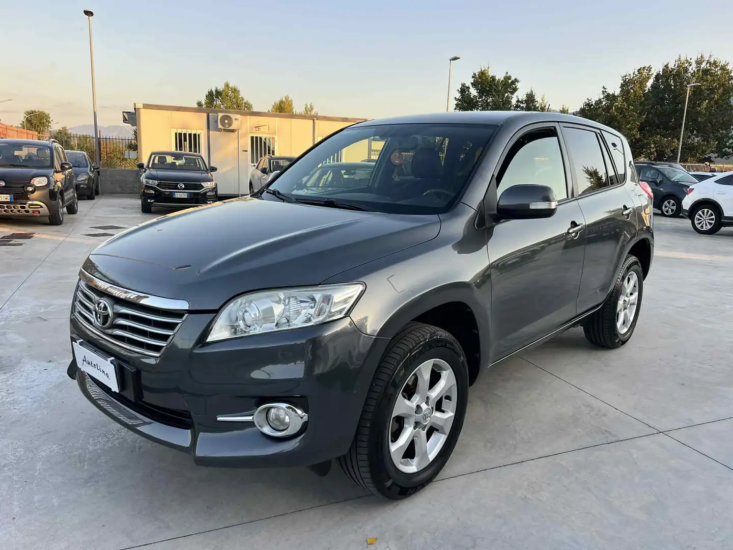 Toyota RAV 4 Crossover 2.2 d-4d Exclusive 150cv -UNICO P- Grigio - 1