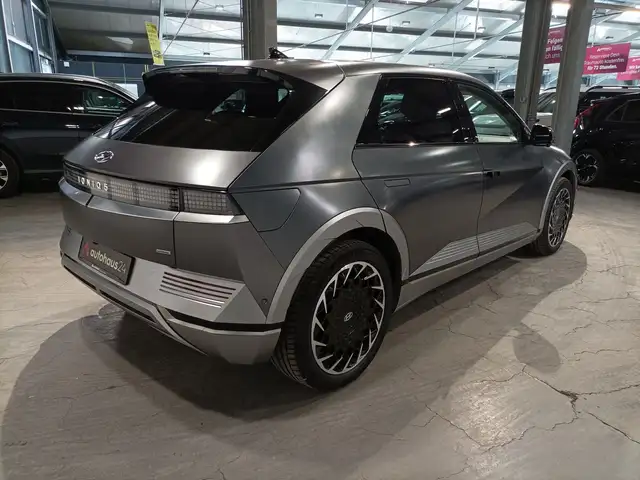 Hyundai Ioniq 5 view 5