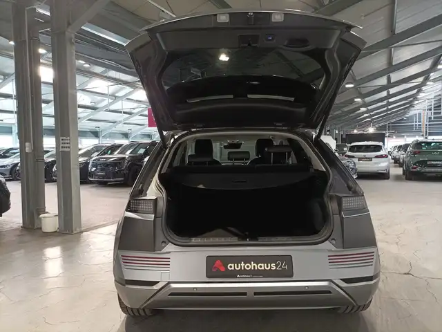 Hyundai Ioniq 5 view 6