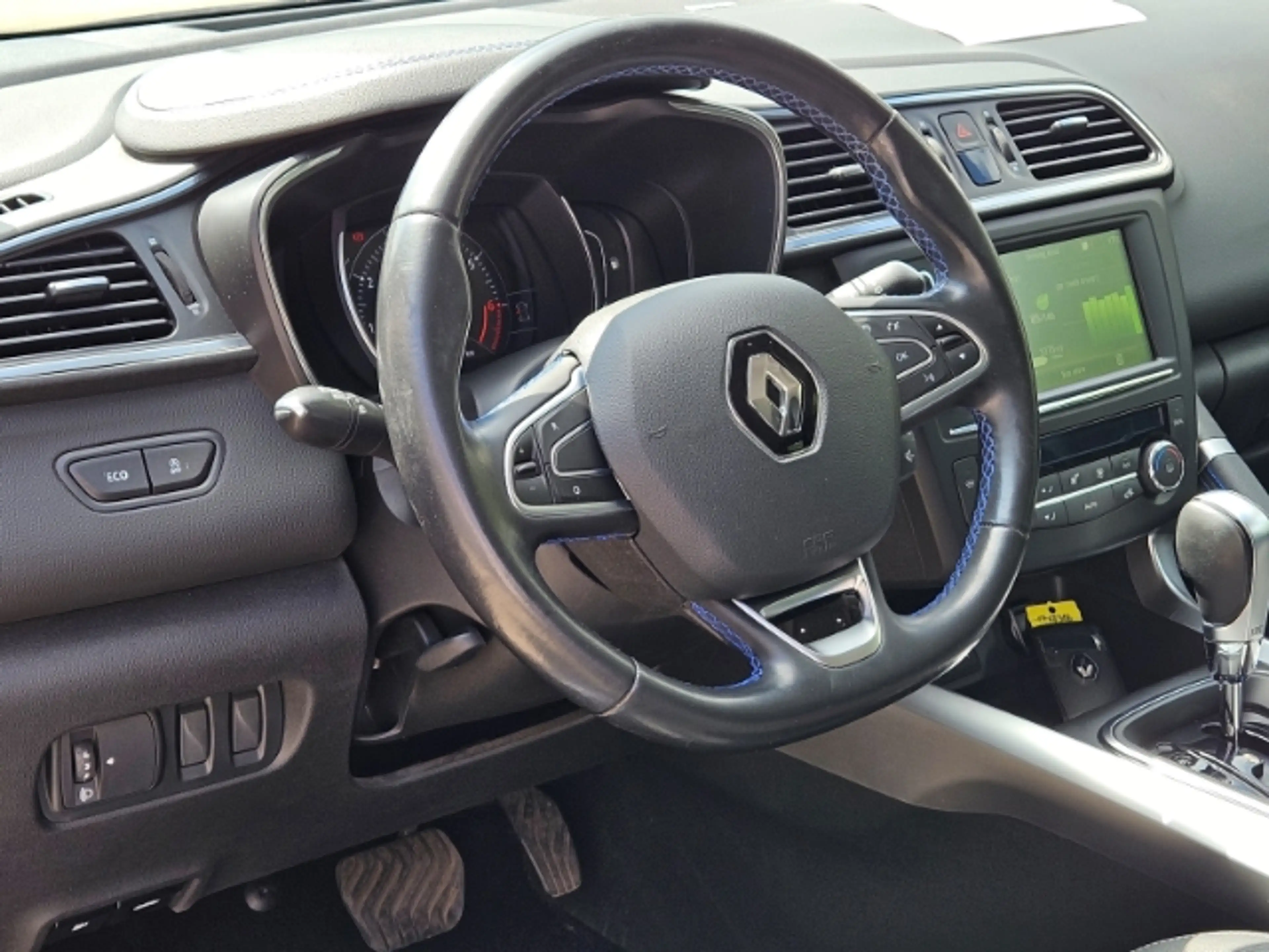 Renault Kadjar Crossboarder-S 1.2 TCe 130 BOSE Kamera Leder — photo 11