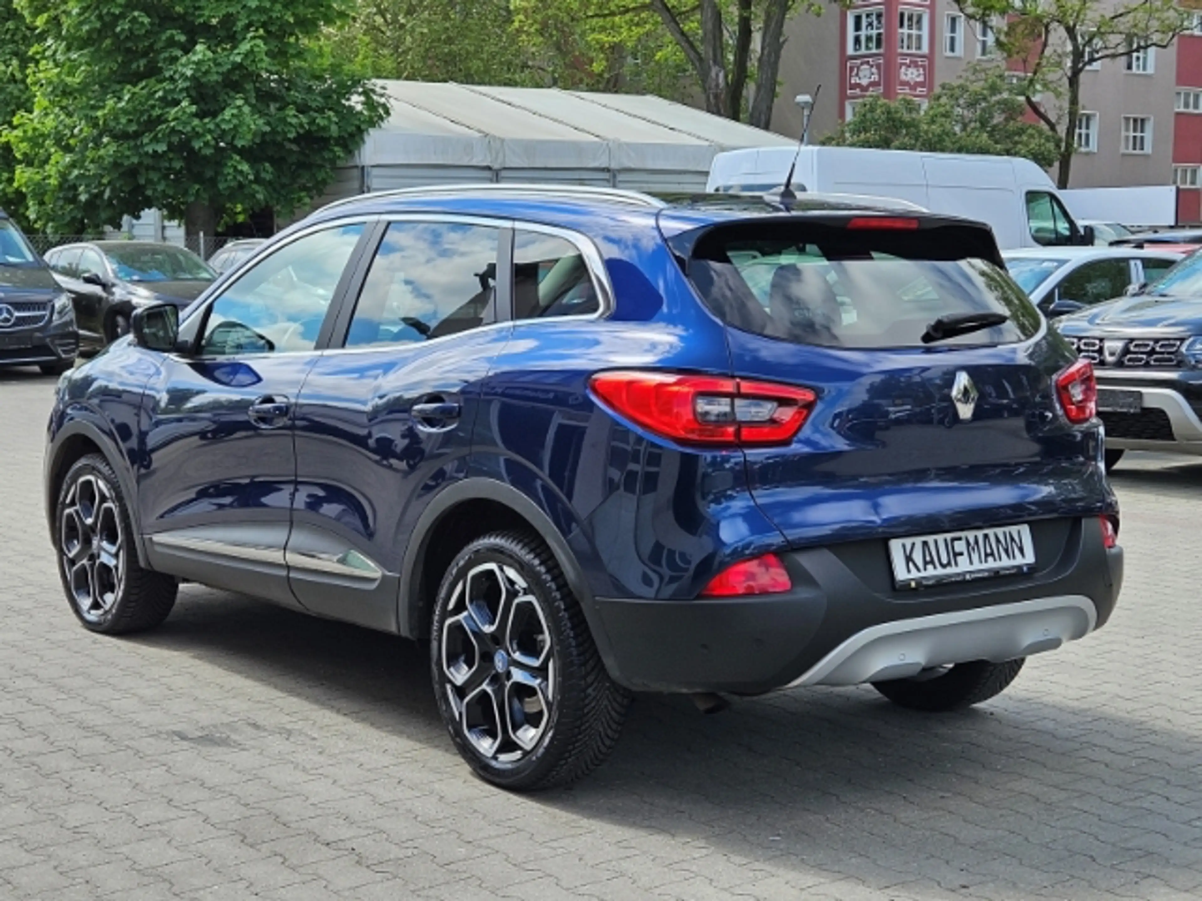 Renault Kadjar Crossboarder-S 1.2 TCe 130 BOSE Kamera Leder — photo 6