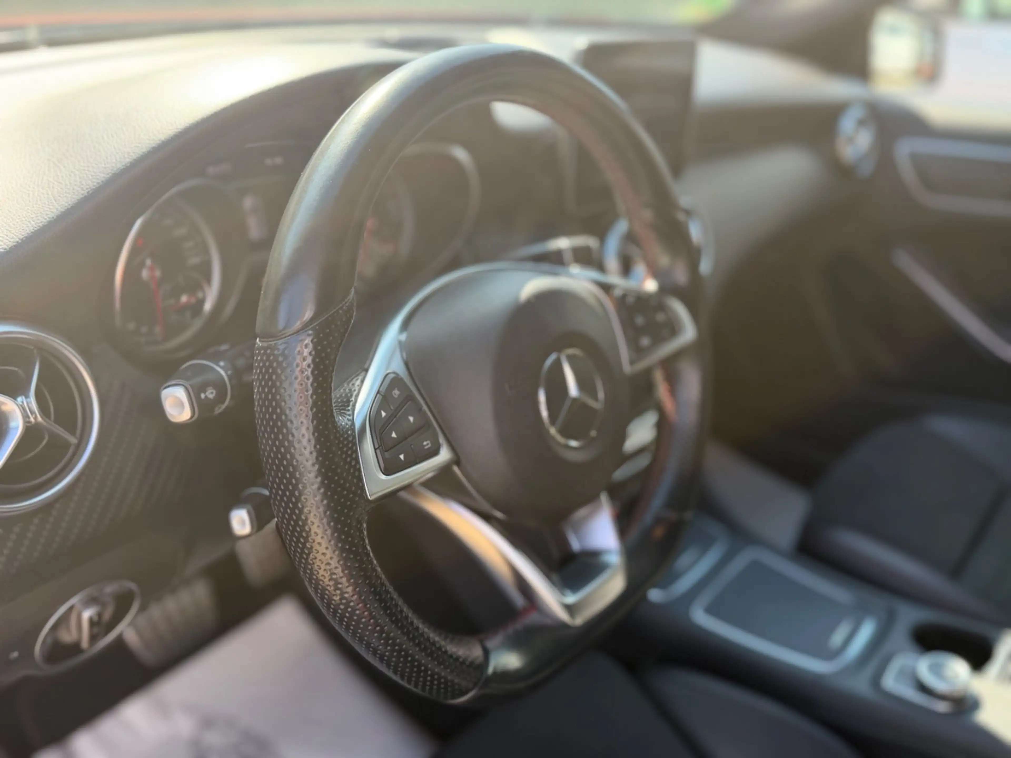 Mercedes-Benz A 220 4Matic,AMG, Leder, RKF, SHZ, Pano — photo 6