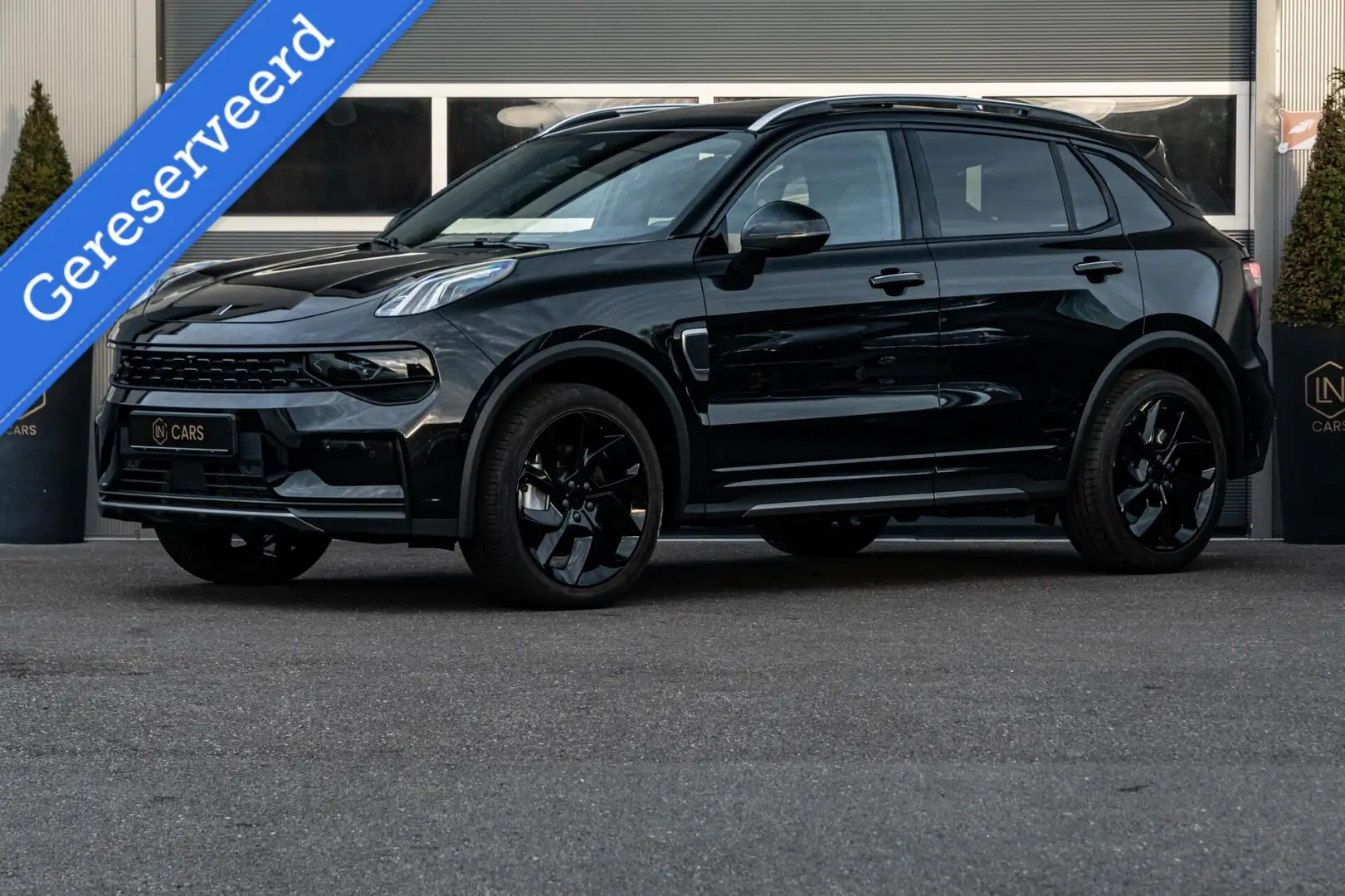 Lynk & Co 01 1.5 | Leder | Pano | DAB | Sfeerverlichting Zwart - 1