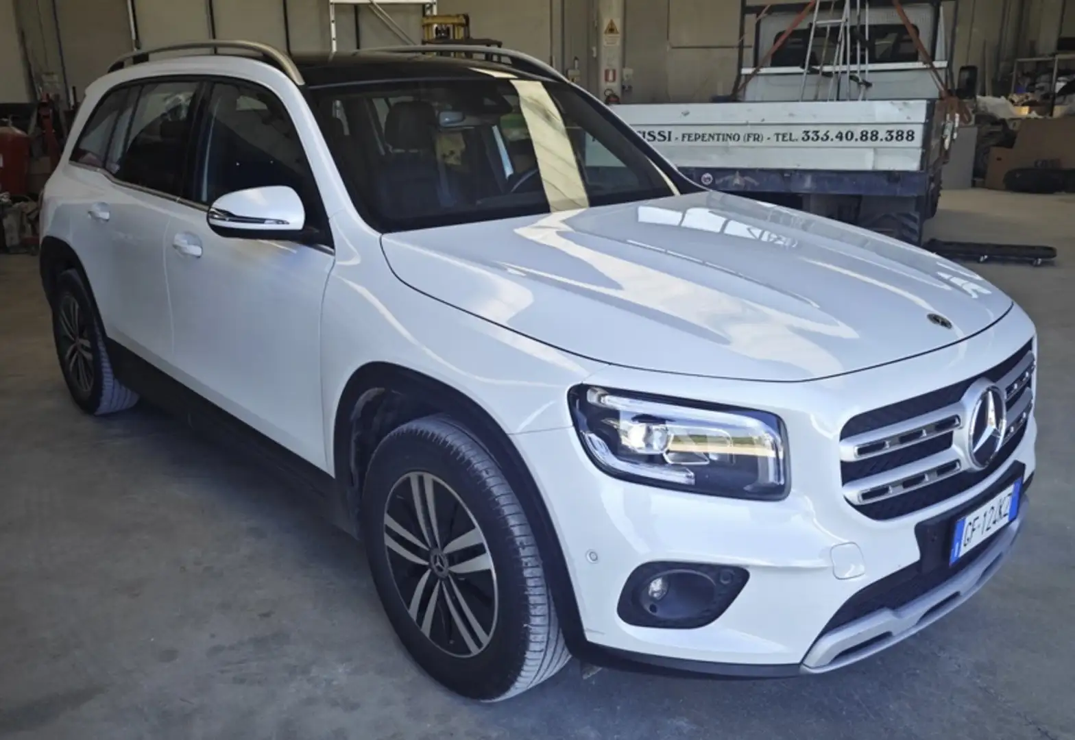 Mercedes-Benz GLB 180 d Sport Plus auto Tetto Panorama Bianco - 1