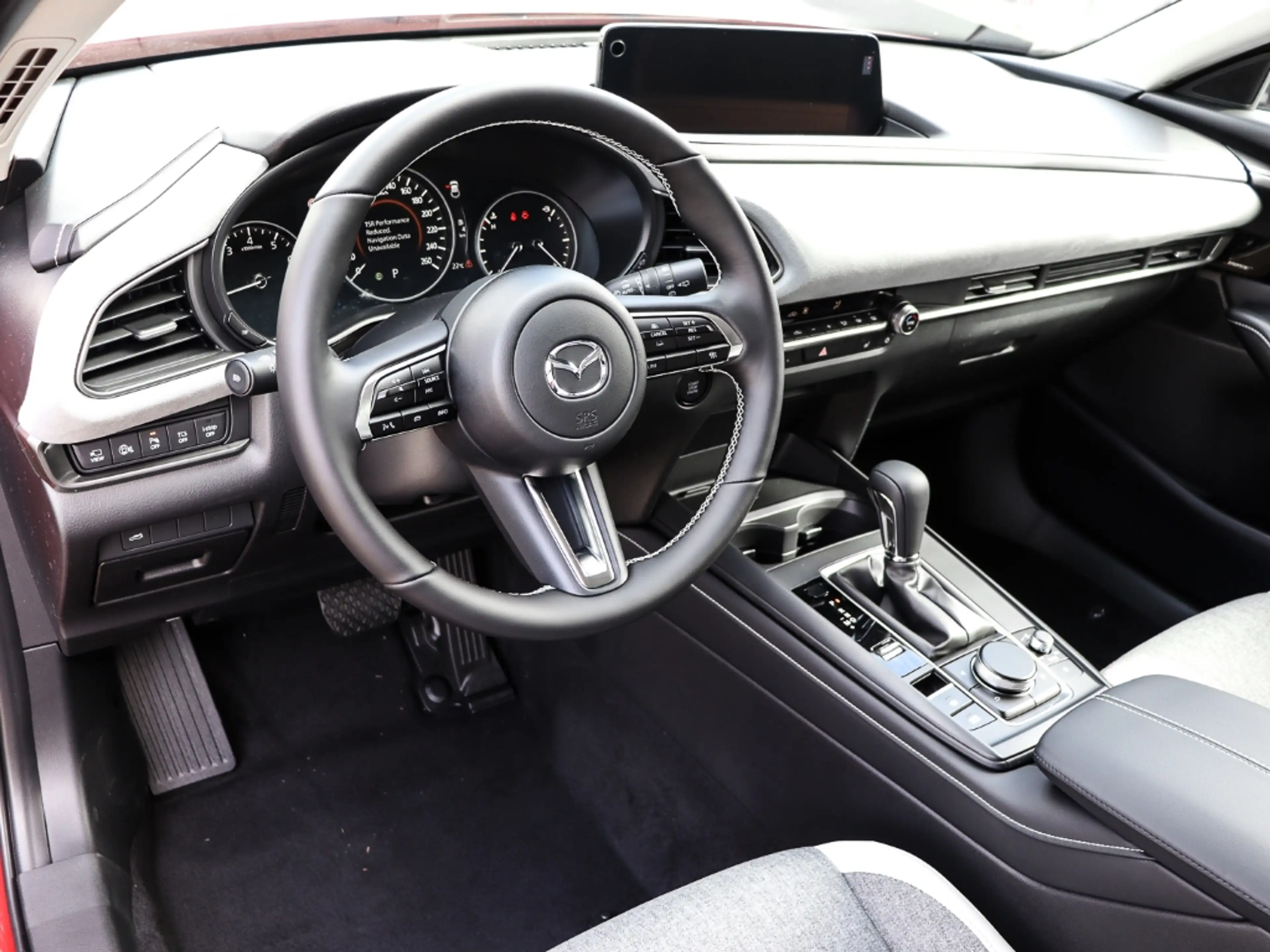 Mazda CX-30 Makoto 2027 2.5L e-SKYACTIV-G 140PS 6AT FWD BOSE L — photo 6