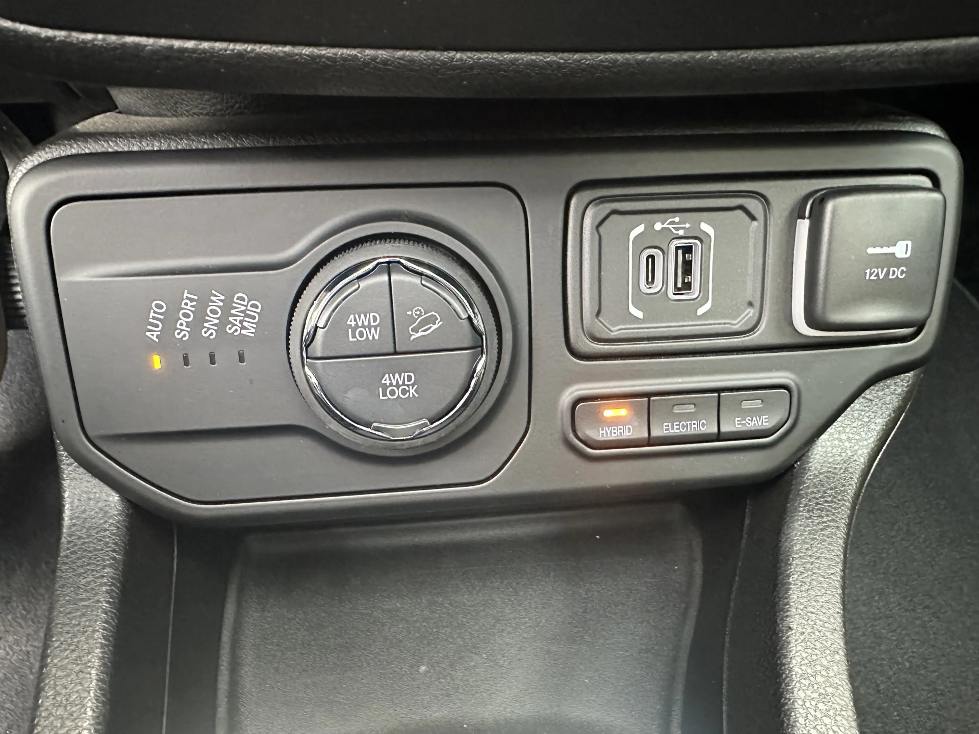 Jeep Renegade 4xe 240PK Plug-in Hybrid The North Star (Schuif/ka — photo 26