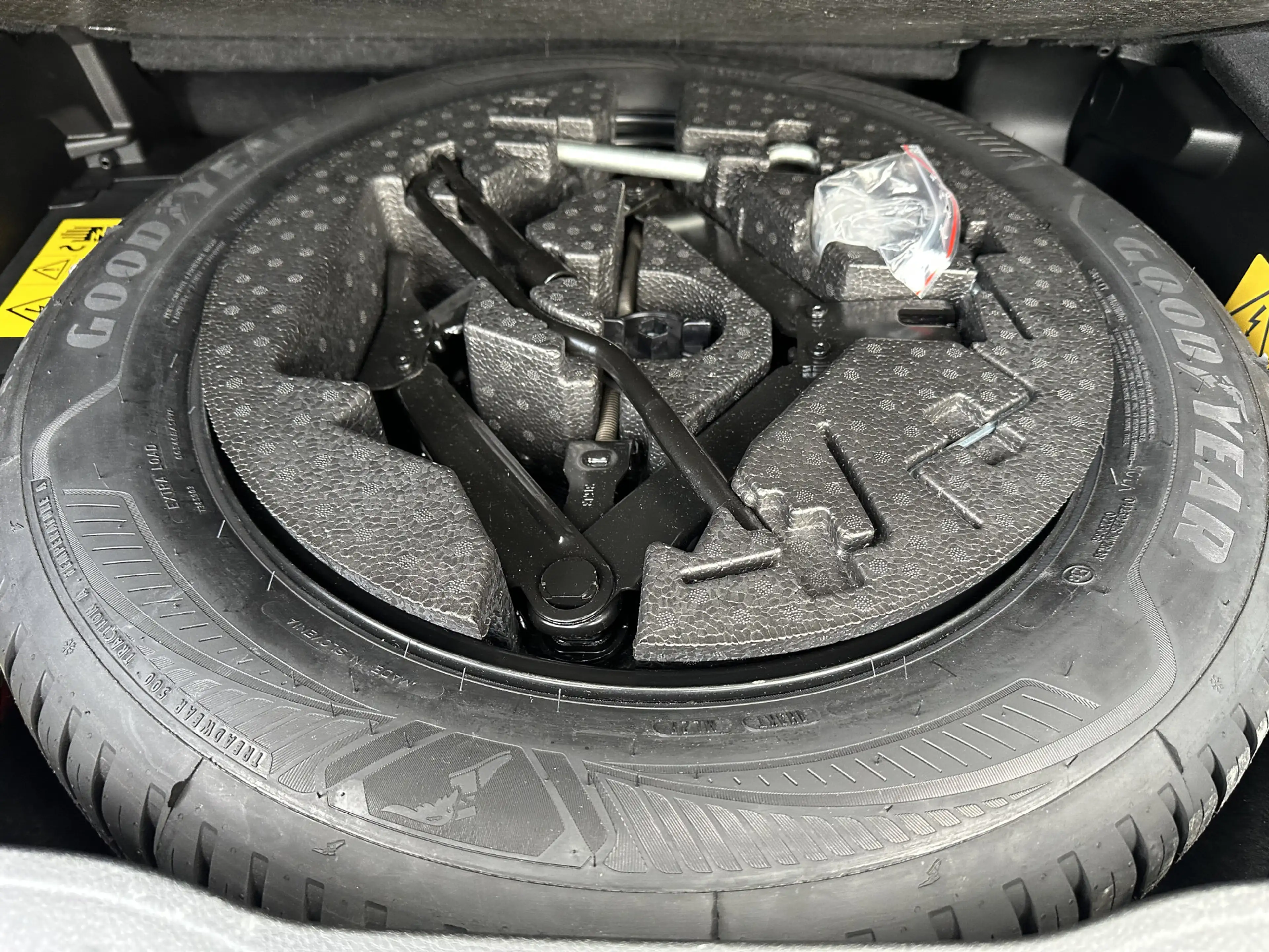 Jeep Renegade 4xe 240PK Plug-in Hybrid The North Star (Schuif/ka — photo 28