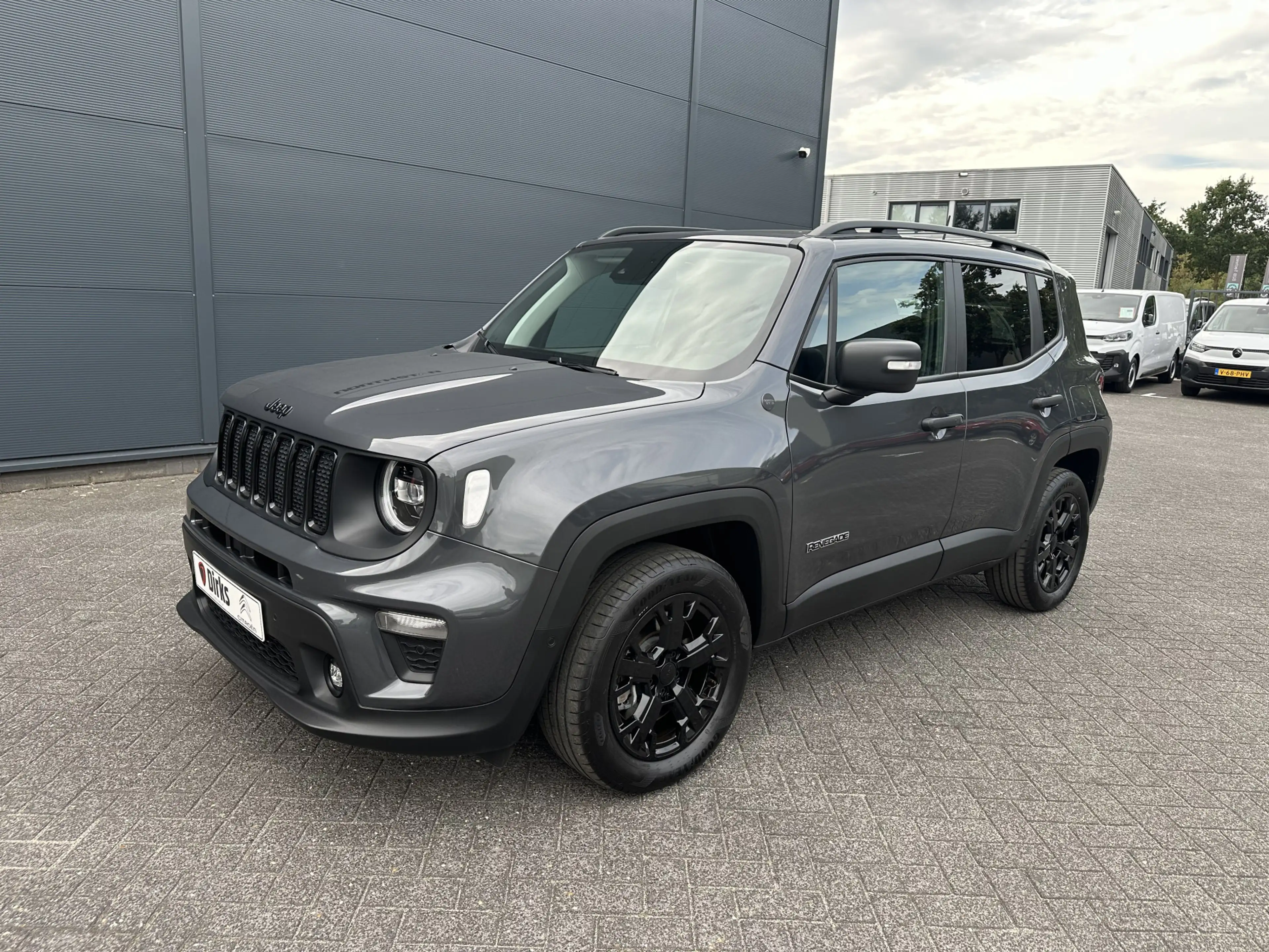 Jeep Renegade 4xe 240PK Plug-in Hybrid The North Star (Schuif/ka — photo 2