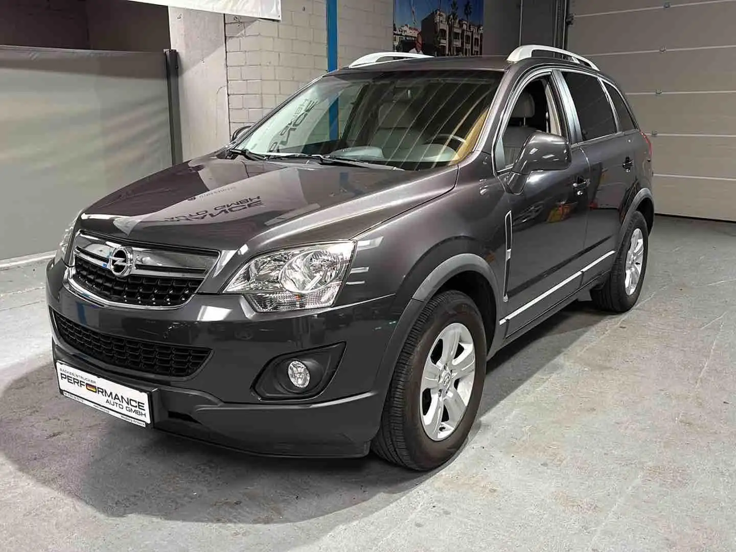Opel Antara 2.2 CDTI Automatik Leder AHK Navi Grijs - 1