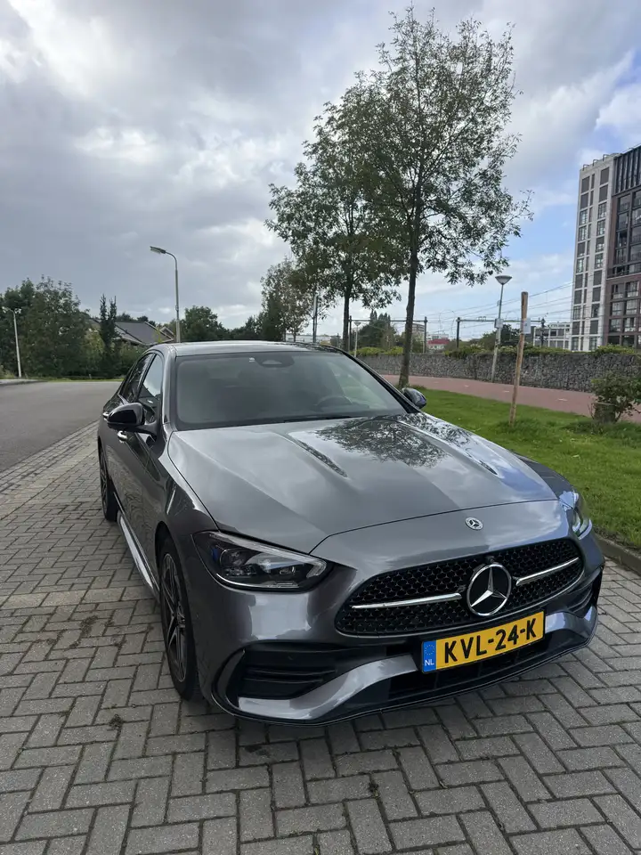 Mercedes-Benz C 300