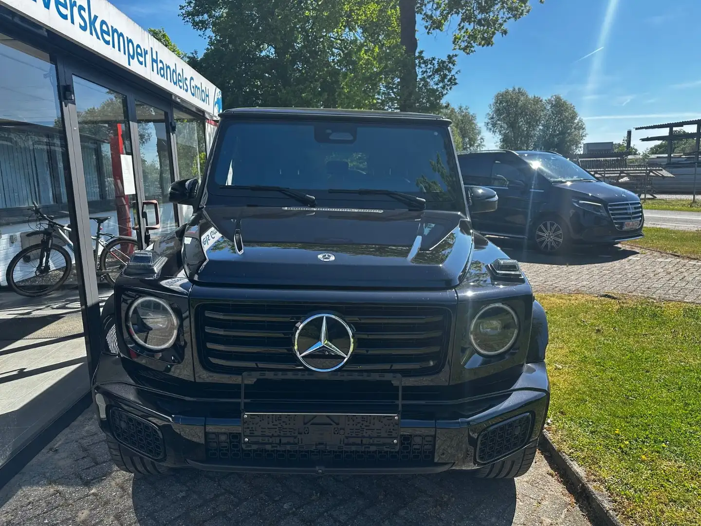 Mercedes-Benz G 500 AMG-LINE /MY2025/ SUPERIOR/KEYLESS Zwart - 2
