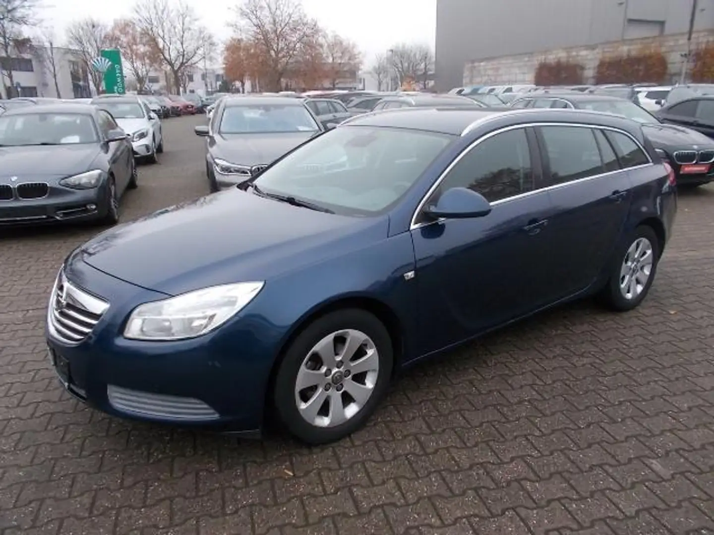 Opel Insignia Sport Tourer Edition, Navi, AHK, PDC Bleu - 1