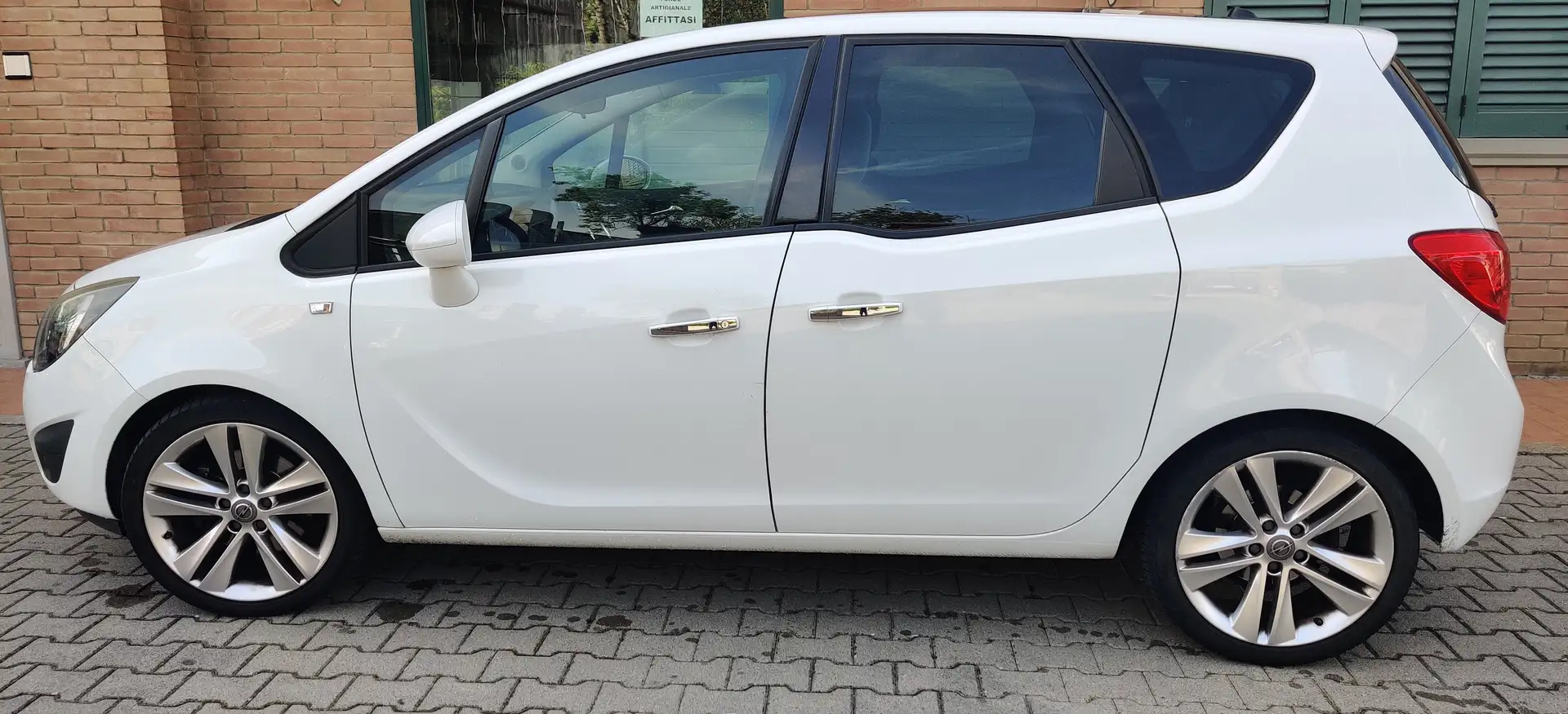 Opel Meriva Meriva 1.7 cdti Panoramic b-Color s Bianco - 1