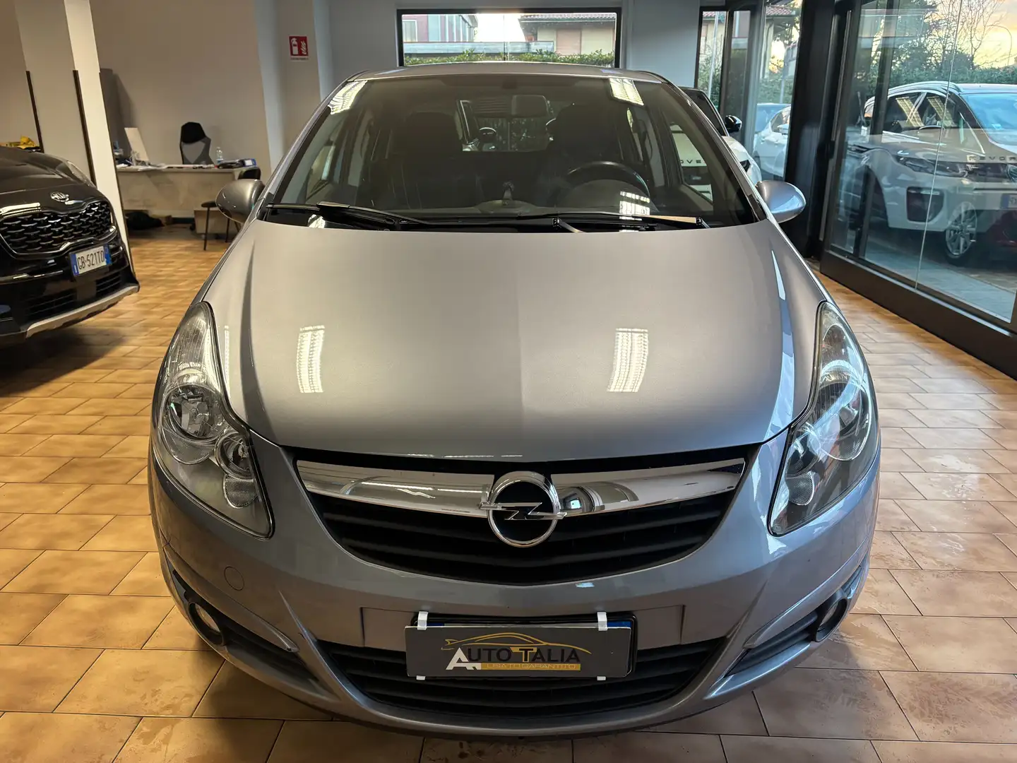 Opel Corsa 5p 1.2 Club 85cv*CINGHIA FATTA 118000 Grigio - 2
