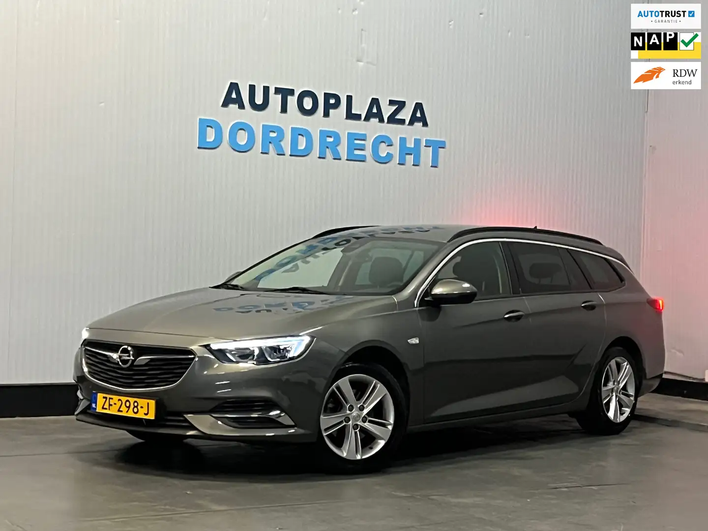 Opel Insignia Sports Tourer 1.5 Turbo Edition|Cam|Navi|PDC|LED|A Grijs - 1