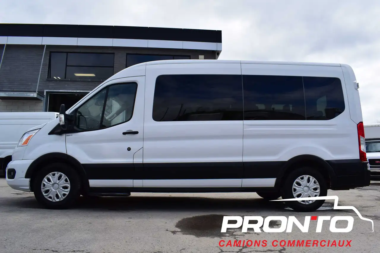 Ford Transit Passenger Wagon снимка Ford Transit Passenger Wagon