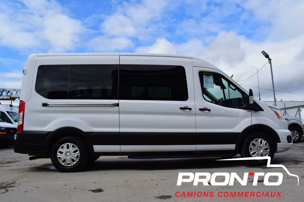 Ford Transit Passenger Wagon снимка Ford Transit Passenger Wagon