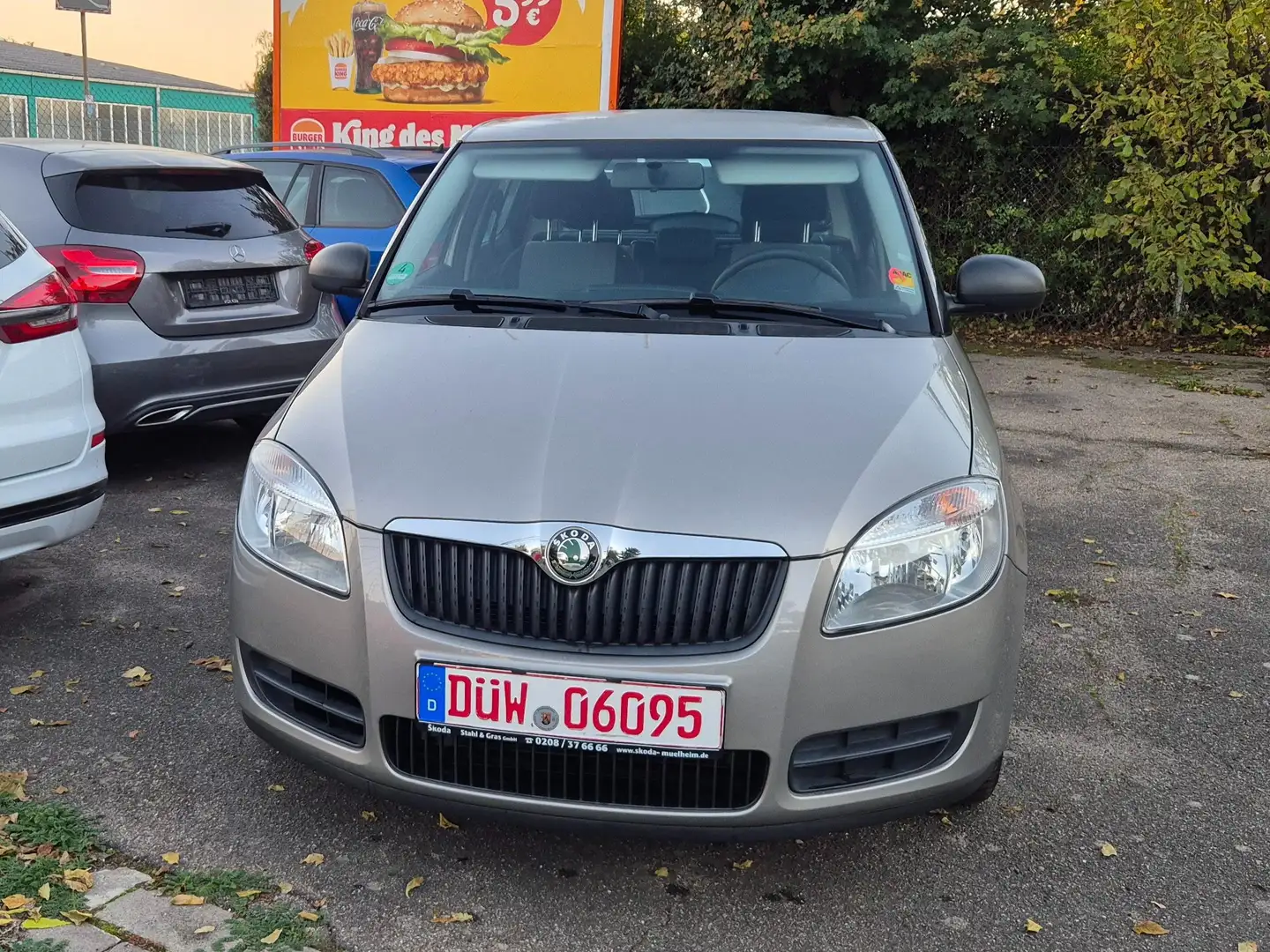 Skoda Fabia Fabia 1.2 HTP Classic Grau - 2