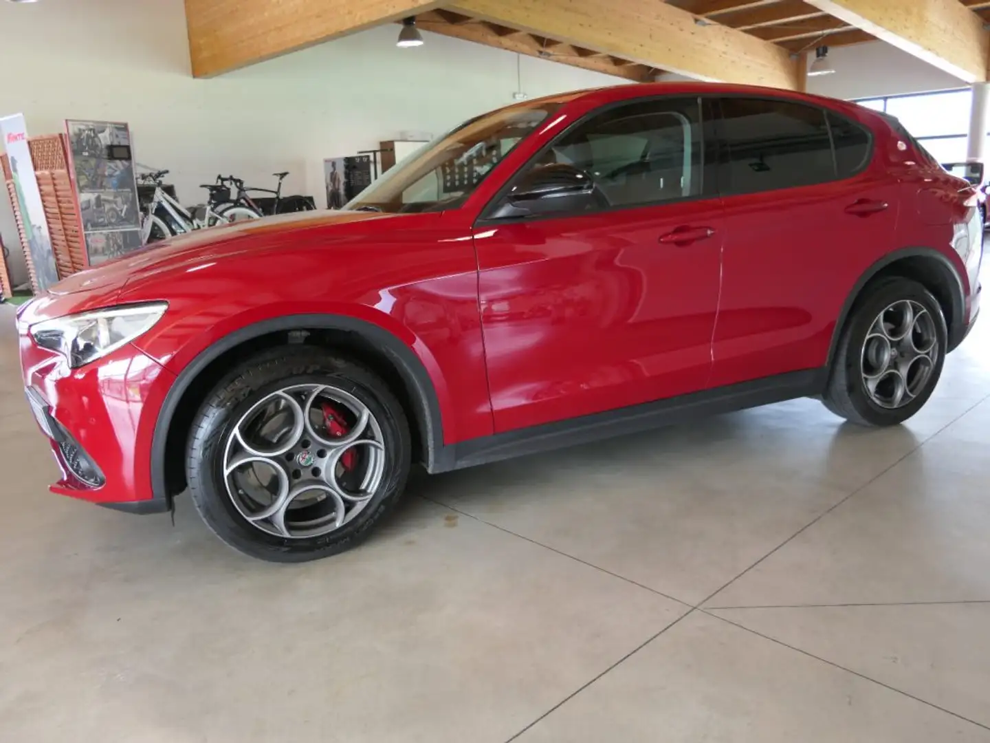 Alfa Romeo Stelvio 2.2 Turbodiesel 210 CV AT8 Q4 Super Red - 1