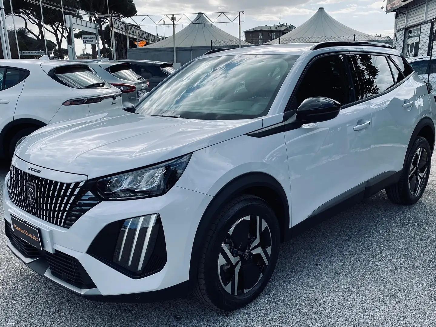 Peugeot 2008 Allure **POSS.PACK MEDIA** VED.NOTE Gris - 1