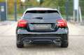 Mercedes-Benz A 250 BlueEfficiency AMG-LINE/2.HAND/ACC/LI+SICH Zwart - thumbnail 11