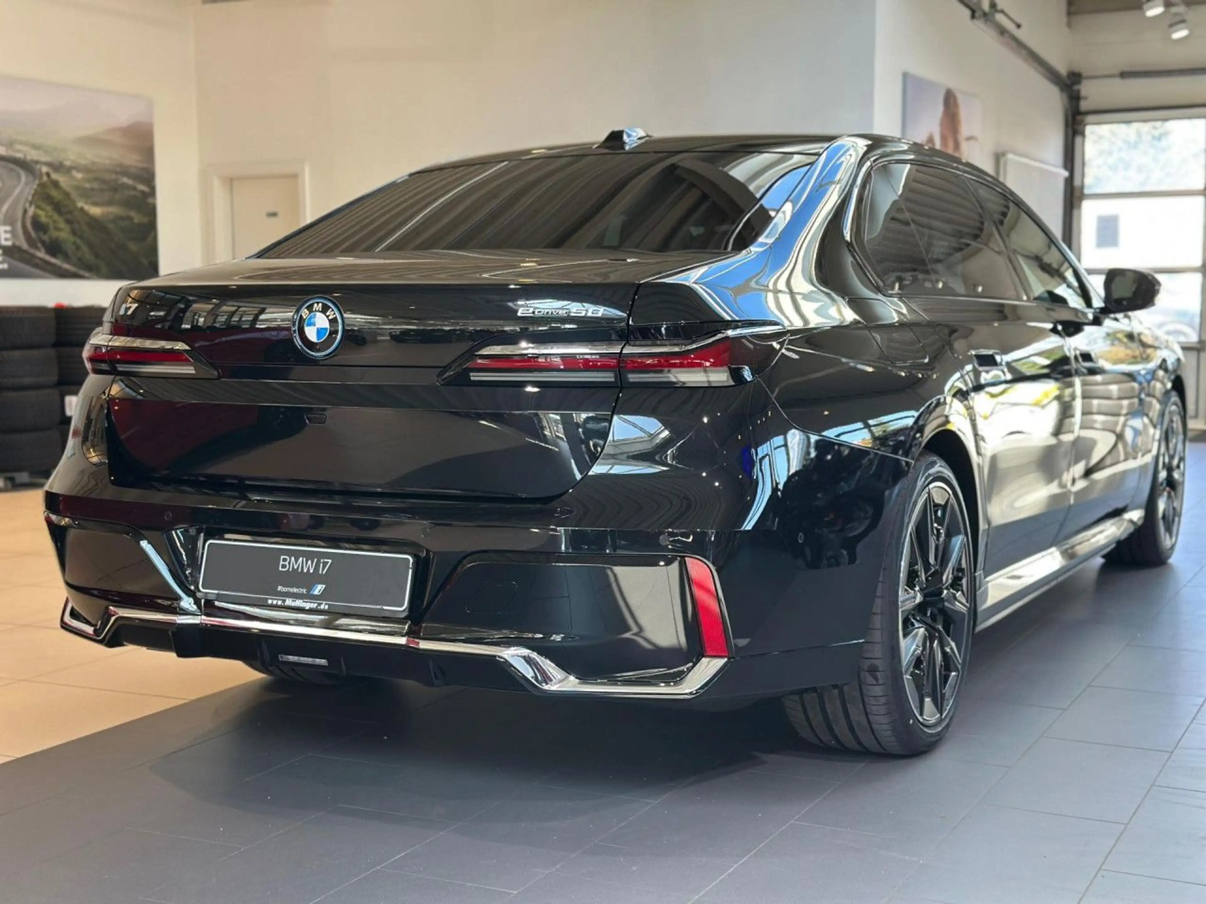 BMW i7 eD.50 M Sport ACC HUD Massage Sitzbel.Integral — photo 4