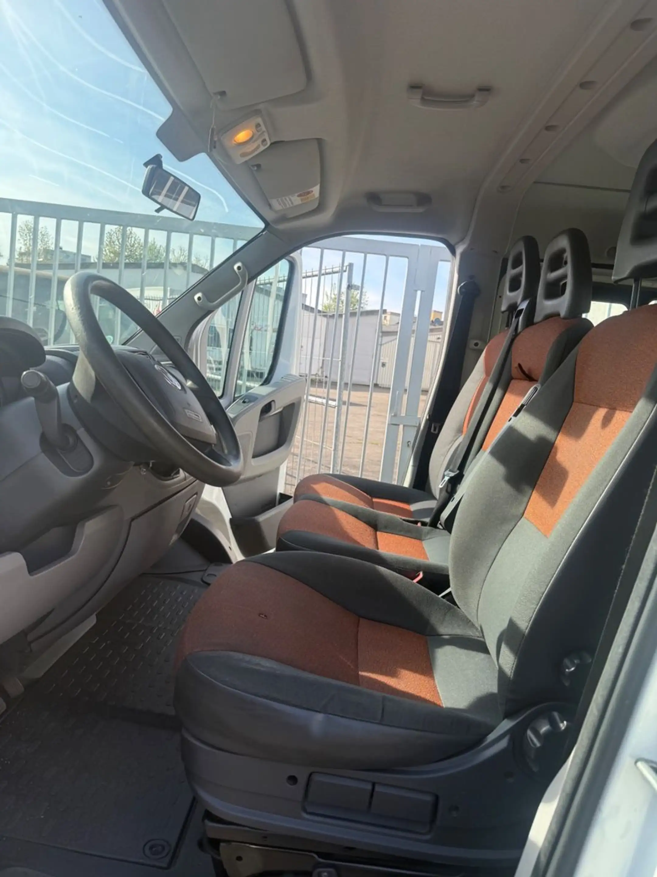 Fiat Ducato Diesel Multijet 9 Sitzer Euro 4 — photo 9