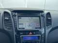 Hyundai i30 1.6 GDi GO! 2016 / Cruise Control / Navigatie / Ai Zwart - thumbnail 4