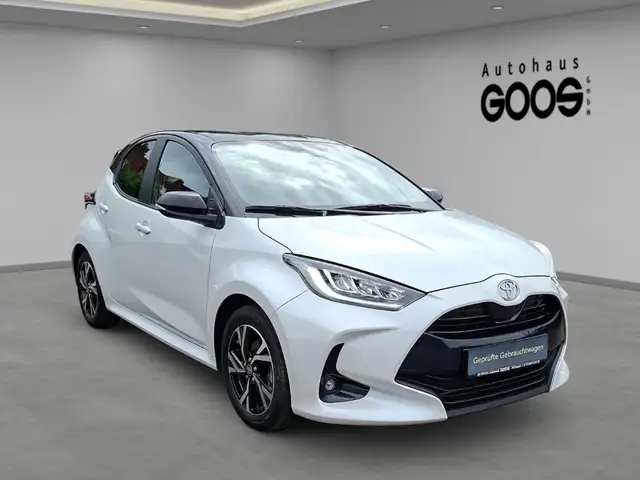 Toyota Yaris view 7
