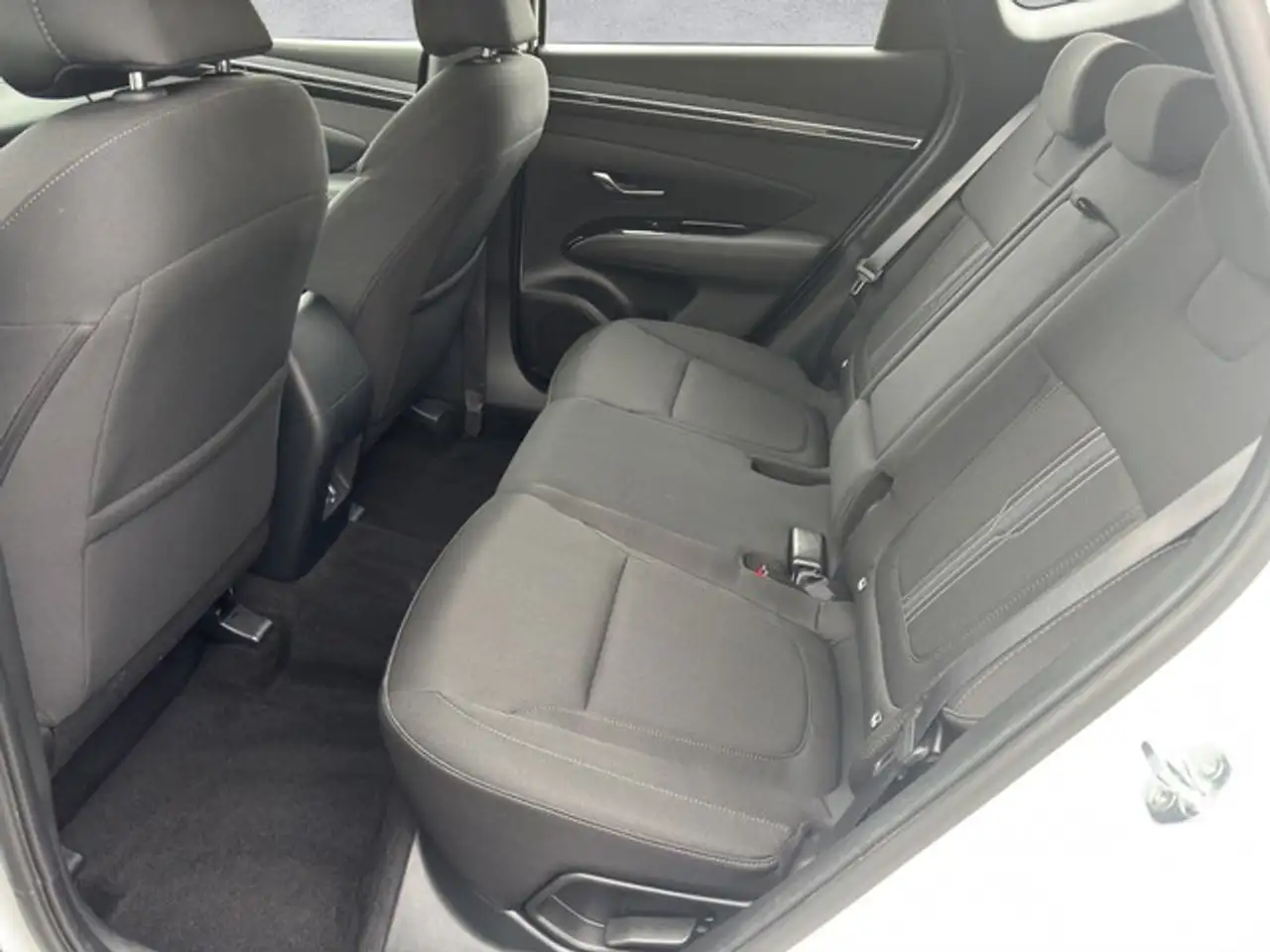 Hyundai TUCSON 1.6 CRDi DCT Select LED/NAVI/SHZ 6