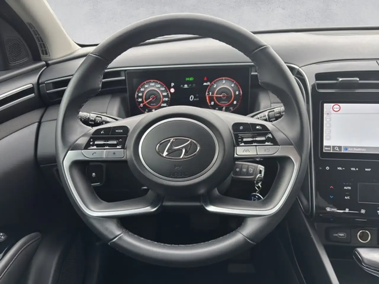 Hyundai TUCSON 1.6 CRDi DCT Select LED/NAVI/SHZ 8