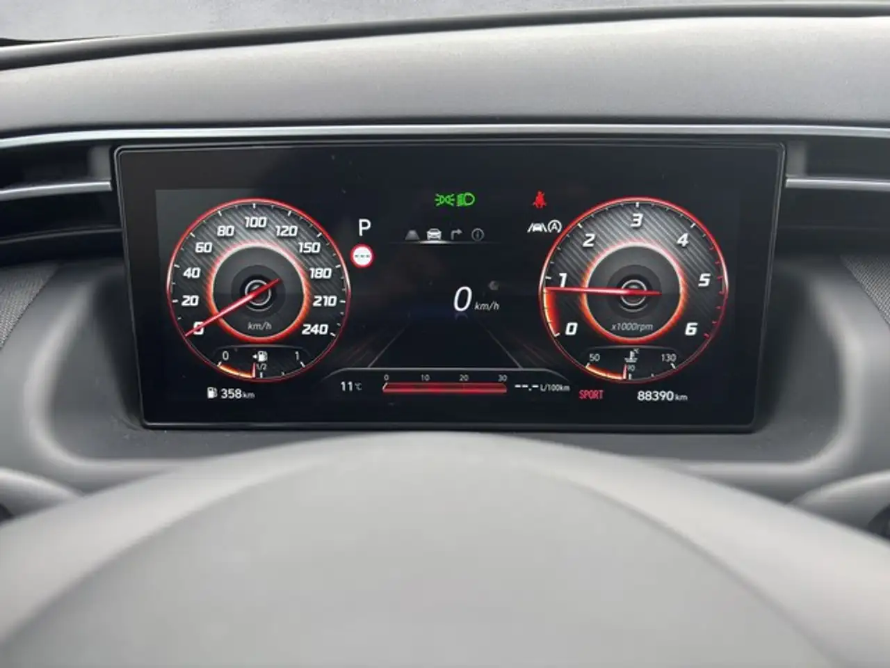 Hyundai TUCSON 1.6 CRDi DCT Select LED/NAVI/SHZ 9