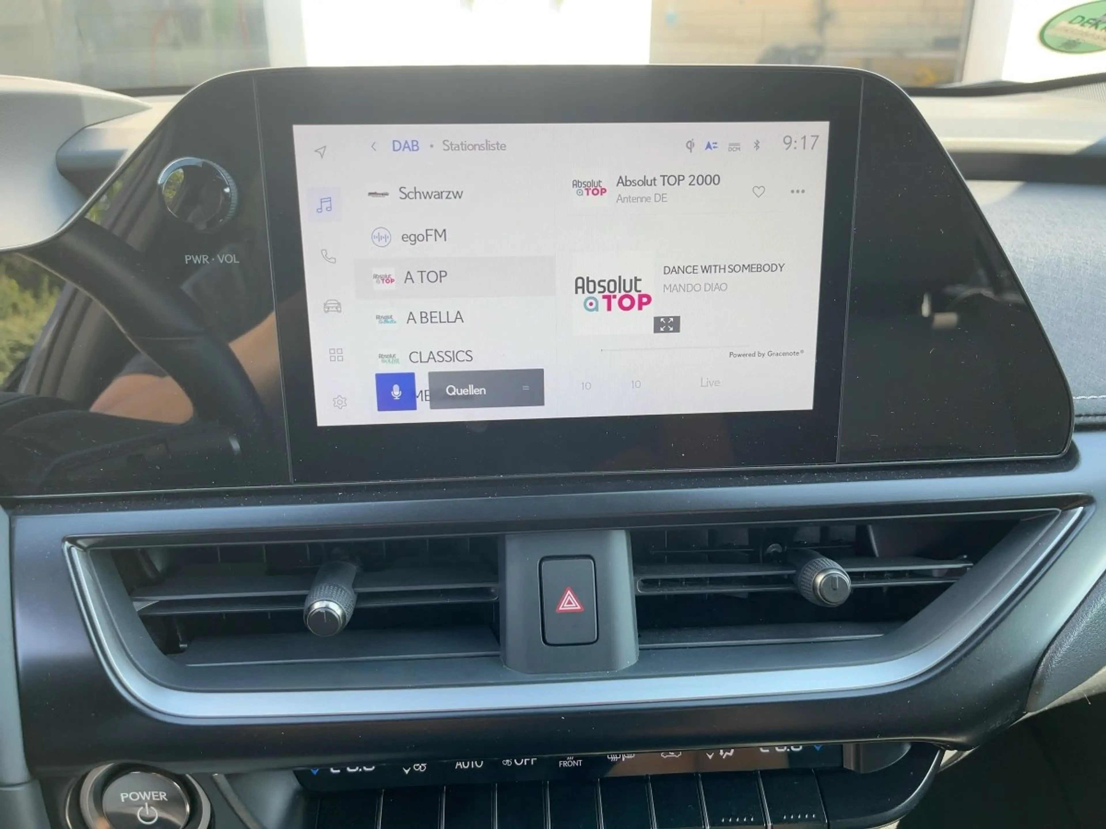 Lexus UX 250h Style Edition Navi*ACC*KAM*SHZ*DAB — photo 12